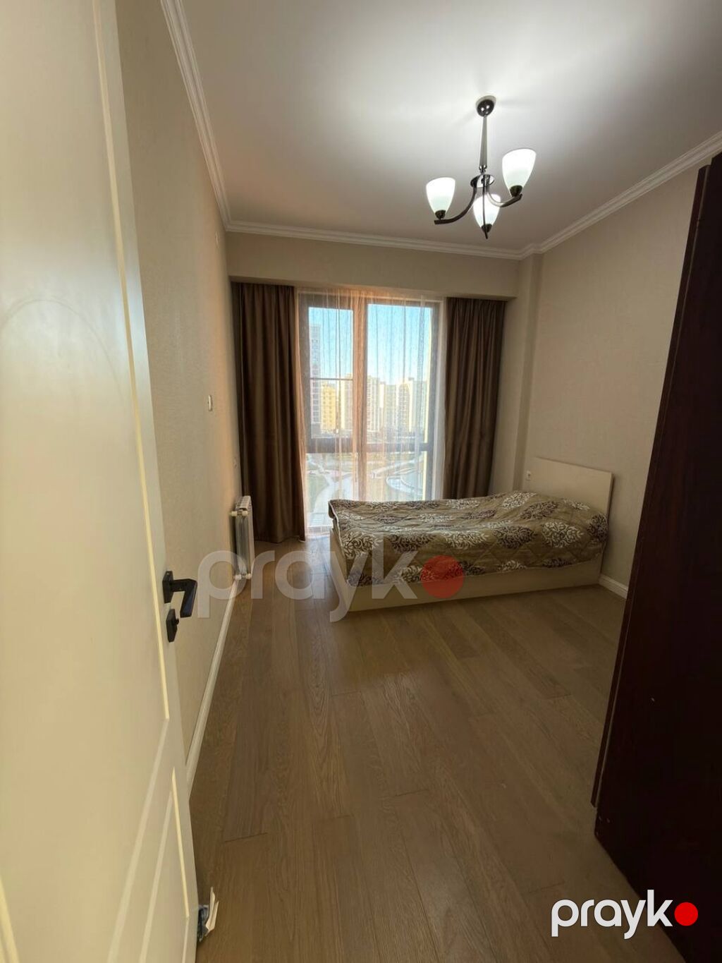 Kristal Yasamal qapalı kompleksində qanuni 2 otaq kirayə verilir. Öz — Mənzil, Bakı (7)