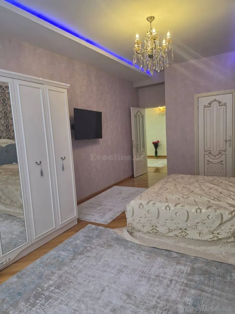 Kirayə verilir 3 otaqlı Mənzil Yeni tikili 135 m² Bakı, Yasamal r., Elmlər Akademiyası m — Mənzil, Bakı (7)