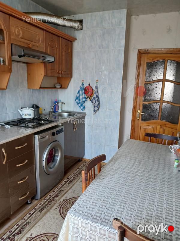 Satılır 4 otaqlı Bina evi menzil (Köhnə tikili), 85 m², 17-ci mikrorayon — Mənzil, Sumqayıt (8)