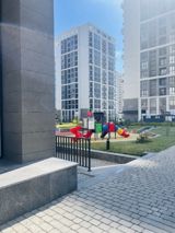 Satılır 2 otaqlı yeni tikili 110 m² — Emil — Apartment