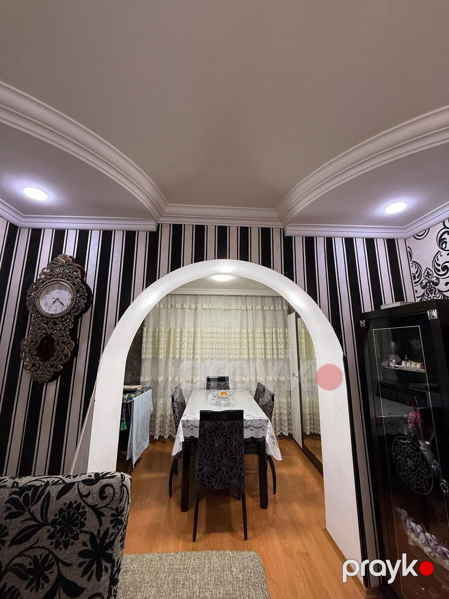 Satılır 3 otaqlı köhnə tikili 65 m² — Mənzil, Bakı (2)