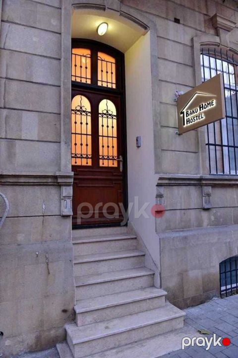 5-otaqlı mənzil kirayə verilir, İçərişəhər m., 230 m² — Bakı