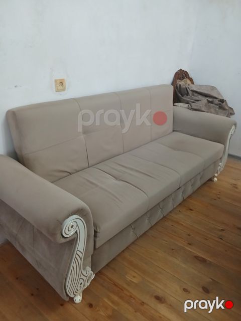Divan — Bakı