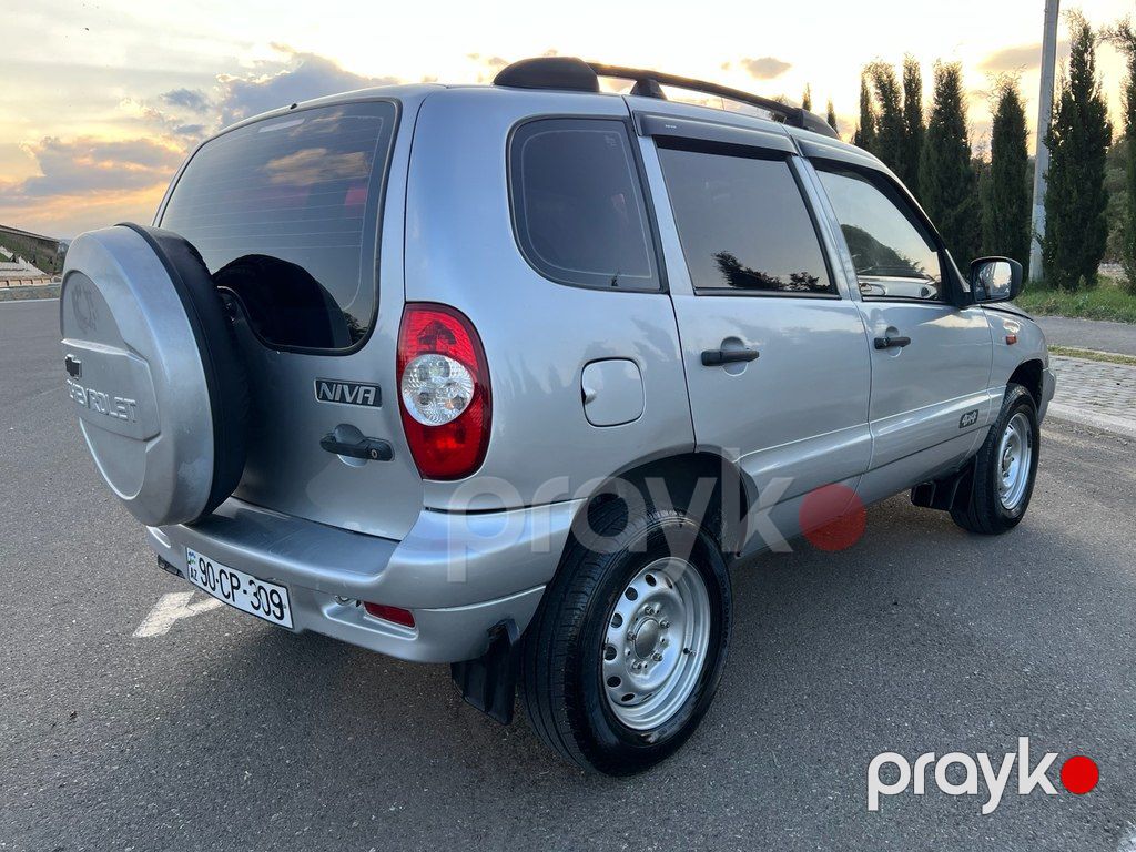 Chevrolet Niva, 1.8 L, 2006 il, 295 000 km — Avtomobillər, Gəncə (5)