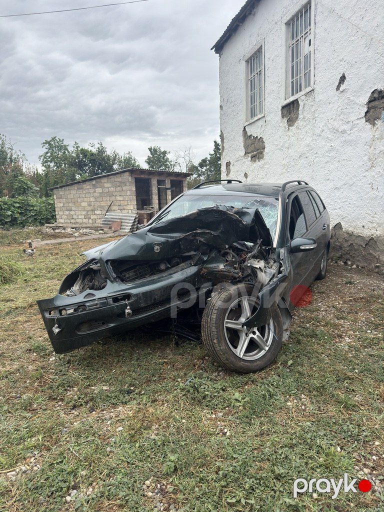 Mercedes E 220, 2.2 L, 2001 il, 300 000 km — Avtomobillər, Xaçmaz (2)