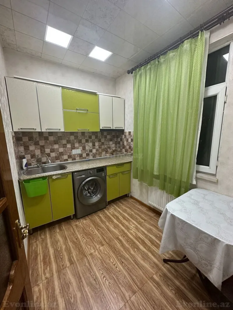 Kirayə verilir 2 otaqlı Mənzil Köhnə tikili 55 m² Bakı, Nəsimi r., Nəsimi m — Mənzil, Bakı (5)