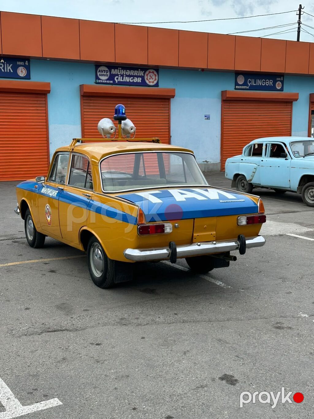 Antikvar sovet avtomobilləri 1970 ci illərə aid qai yol polisi maşını — Avtomobillər, Digah (2)