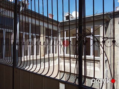 6-otaqlı yeni tikili, Nizami küç, 240 m² — Bakı
