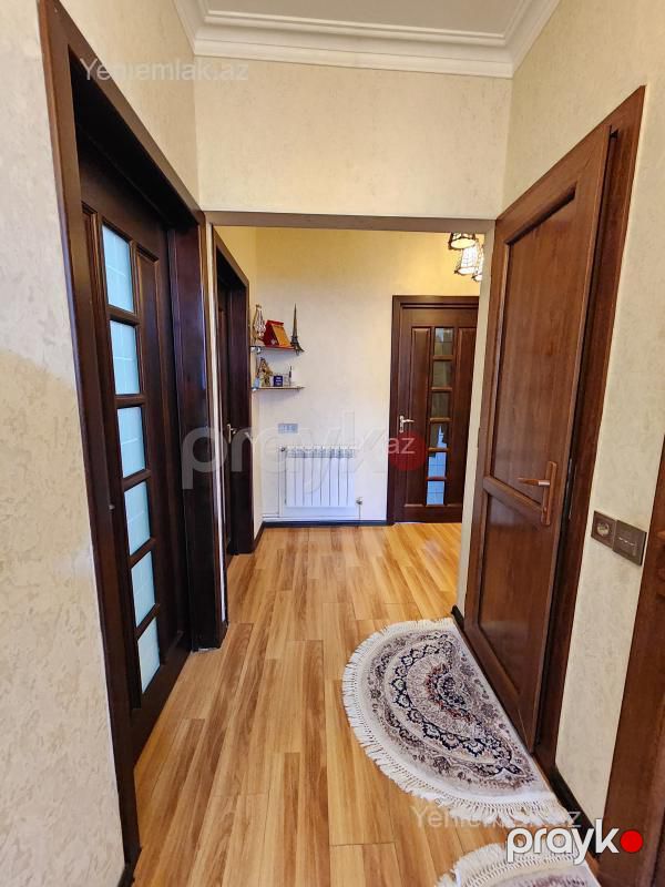 Satılır 4 otaqlı Bina evi menzil (Köhnə tikili), 95 m², 9-cu mikrorayon — Mənzil, Sumqayıt (9)