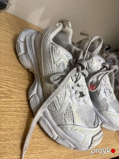 Balenciaga Track tipli idman ayaqqabıları - Rəng: açıq boz/ağ — Bakı