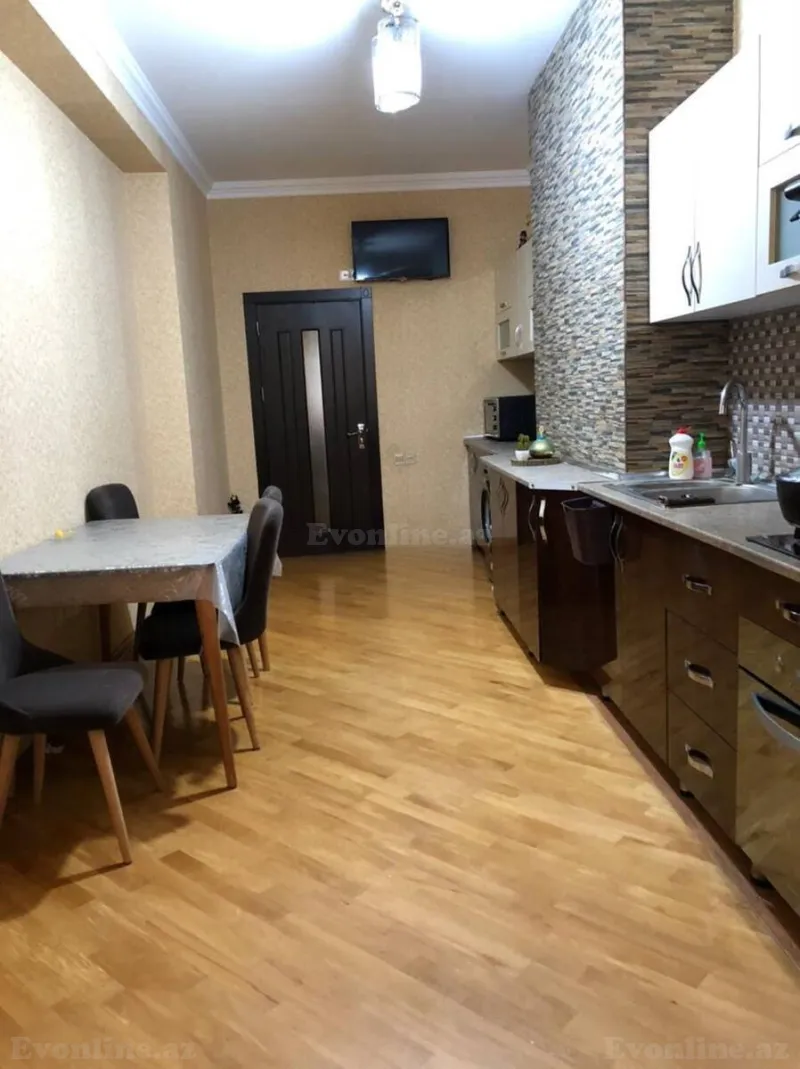Kirayə verilir 3 otaqlı Mənzil Yeni tikili 140 m² Bakı, Nizami r., Qara Qarayev m — Mənzil, Bakı (4)