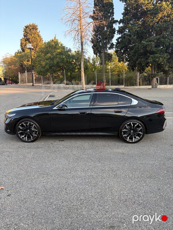 BMW i5, 81.2 kWh, 2024 il, 33 000 km — Avtomobillər, Bakı (8)