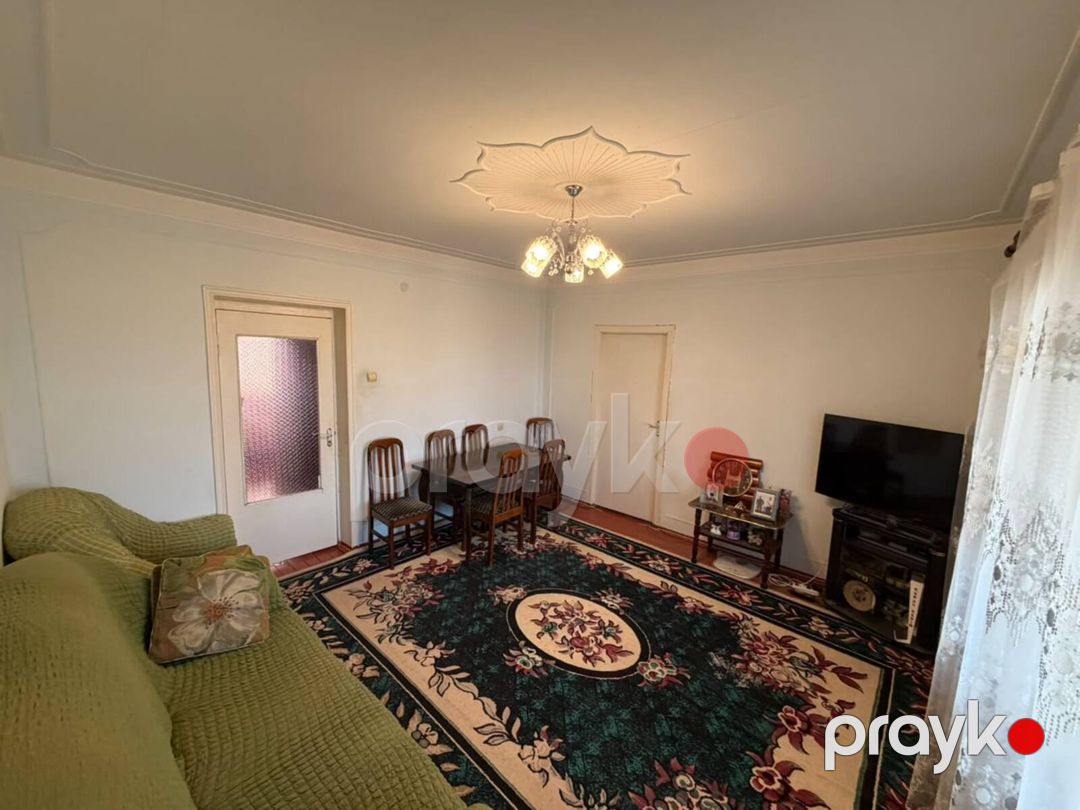 Satılır 4 otaqlı köhnə tikili 100 m² — Mənzil, Bakı (2)