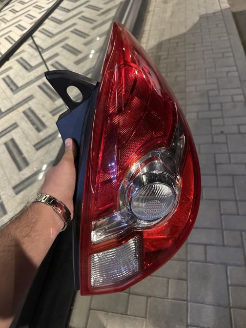 Nissan Tiida stopu — Bakı