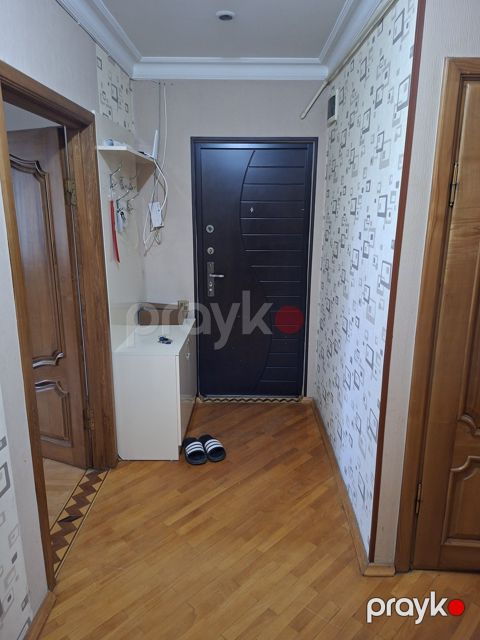 Satılır 3 otaqlı köhnə tikili 80 m² — Bakı