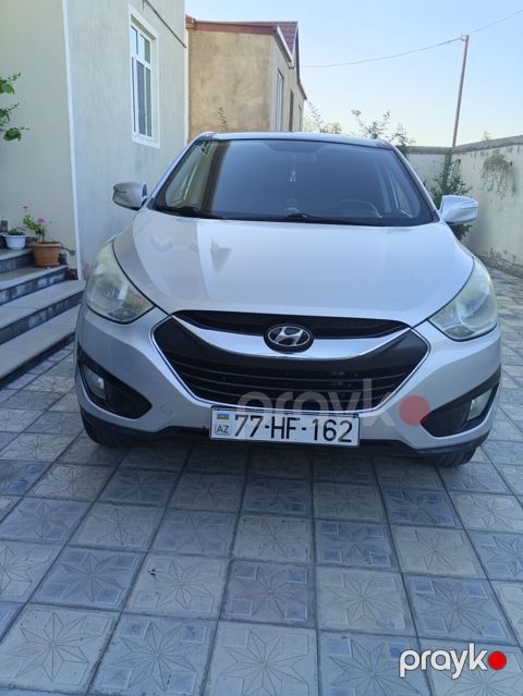 Hyundai Tucson: 2 l 2010 il Krossover — Digah
