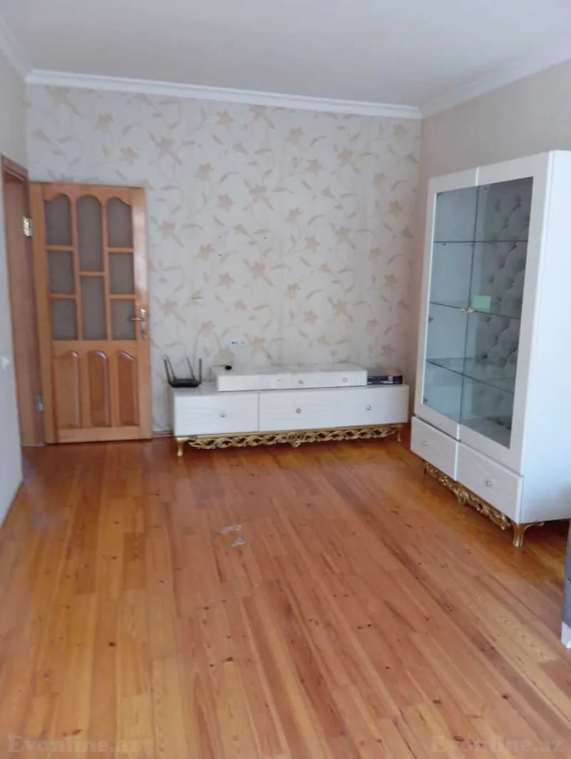 Kirayə verilir 2 otaqlı Mənzil Köhnə tikili 52 m² Bakı, Binəqədi r., Biləcəri — Bakı