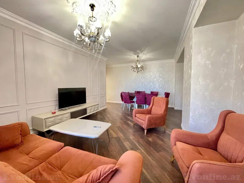 Kirayə verilir 3 otaqlı Mənzil Yeni tikili 148 m² Bakı, Yasamal r., 8 Noyabr m — Bakı