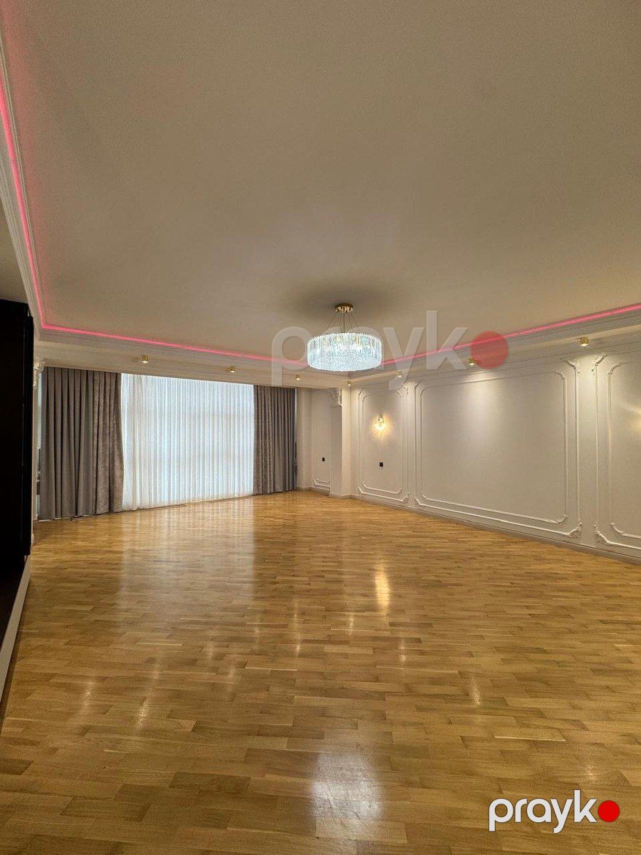 Satılır 4 otaqlı yeni tikili 240 m² — Mənzil, Bakı (4)