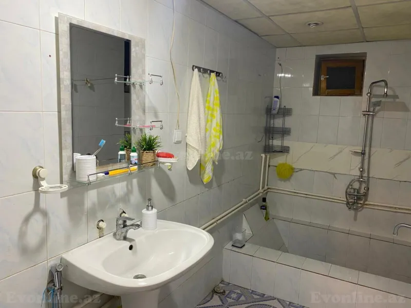 Kirayə verilir 5 otaqlı Mənzil Köhnə tikili 140 m² Bakı, Nəsimi r — Mənzil, Bakı (7)
