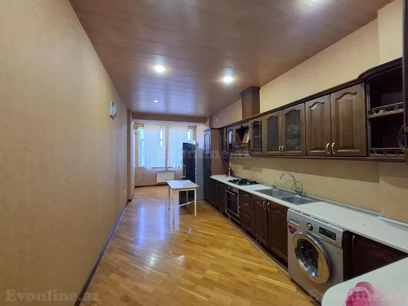 Kirayə verilir 3 otaqlı Mənzil Yeni tikili 140 m² Bakı, Nərimanov r., Gənclik m — Bakı