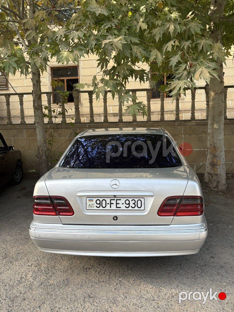 Mercedes E 220, 2.2 L, 2001 il, 317 300 km — Avtomobillər, Qazax (4)
