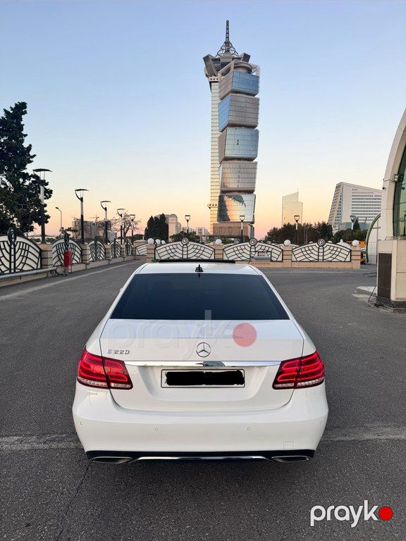 Mercedes E 250, 2.1 L, 2016 il, 185 000 km — Avtomobillər, Bakı (3)
