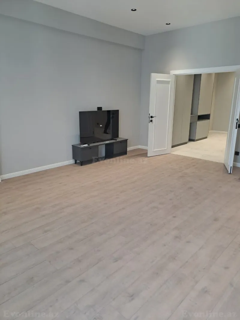 Kirayə verilir 2 otaqlı Mənzil Yeni tikili 108 m² Bakı, Nərimanov r., Koroğlu m — Mənzil, Bakı (6)
