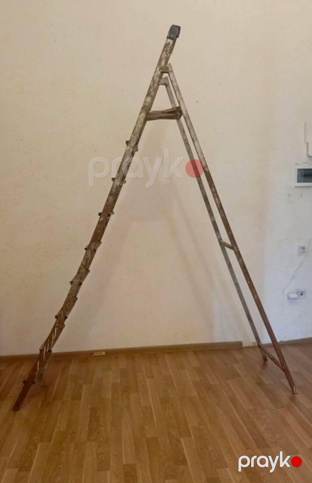 Açılıb-bağlanan metal pilləkan - Material: metal konstruksiya — Nərdivanlar, Bakı (2)