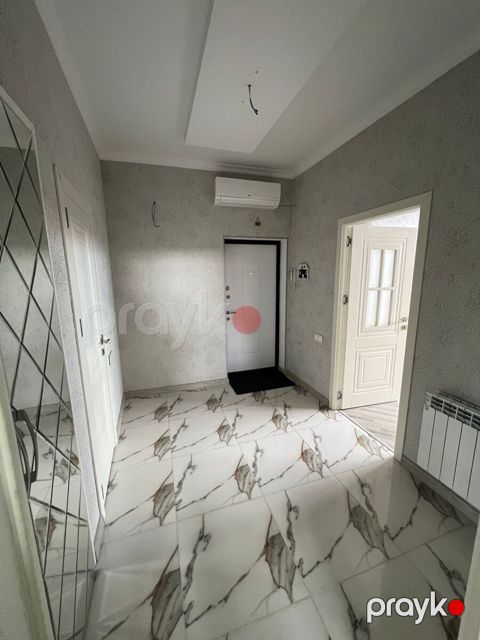 Satılır 3 otaqlı yeni tikili 80 m² — Bakı