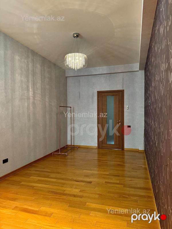 Satılır 4 otaqlı Bina evi menzil (Yeni tikili), 180 m², Xətai rayonu — Mənzil, Bakı (8)