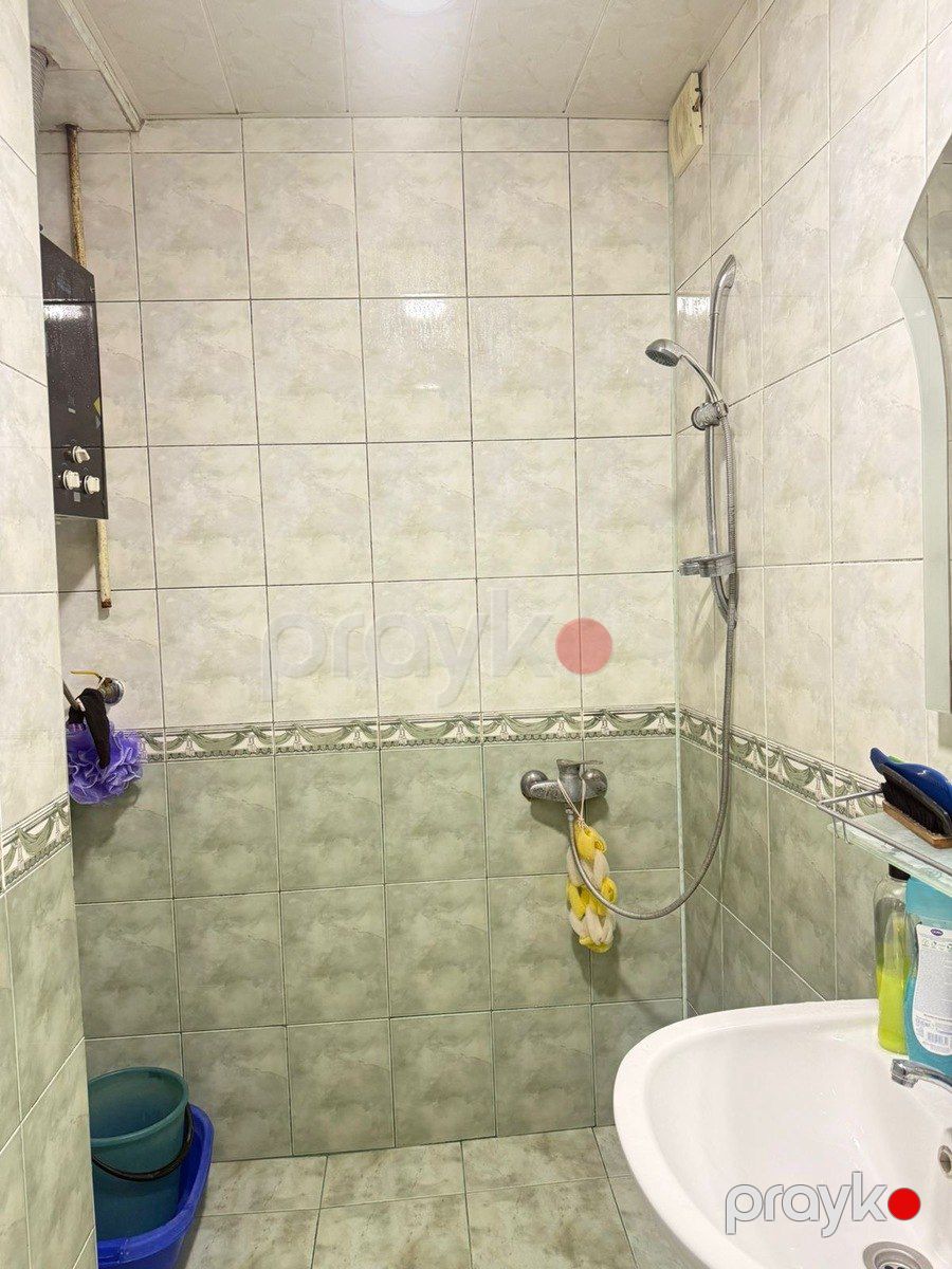 Satılır 4 otaqlı köhnə tikili 100 m² — Mənzil, Bakı (11)
