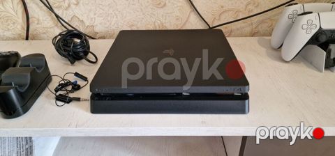 Playstation 4 Slim 512GB Состояние - идеальное. В комплекте — Bakı