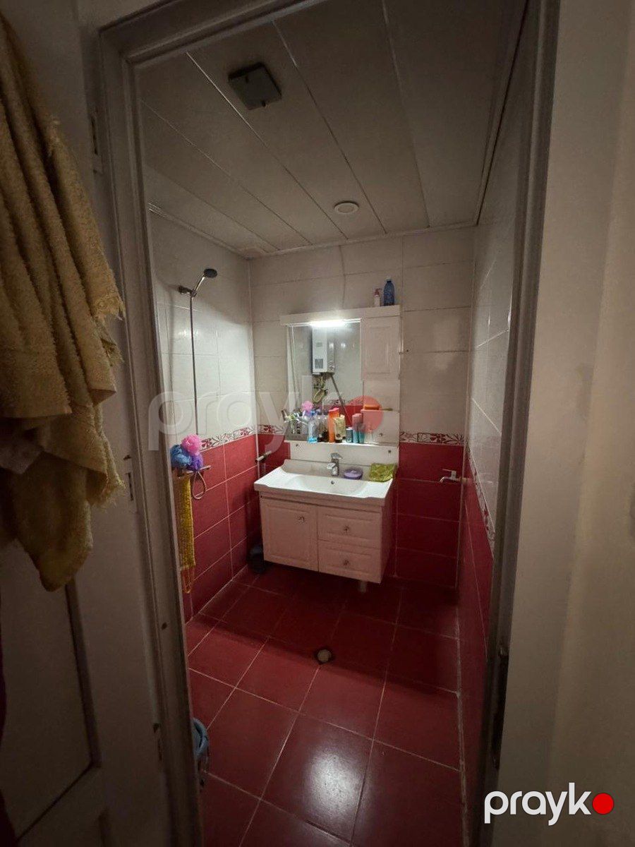 Satılır 3 otaqlı köhnə tikili 86 m² — Mənzil, Bakı (8)