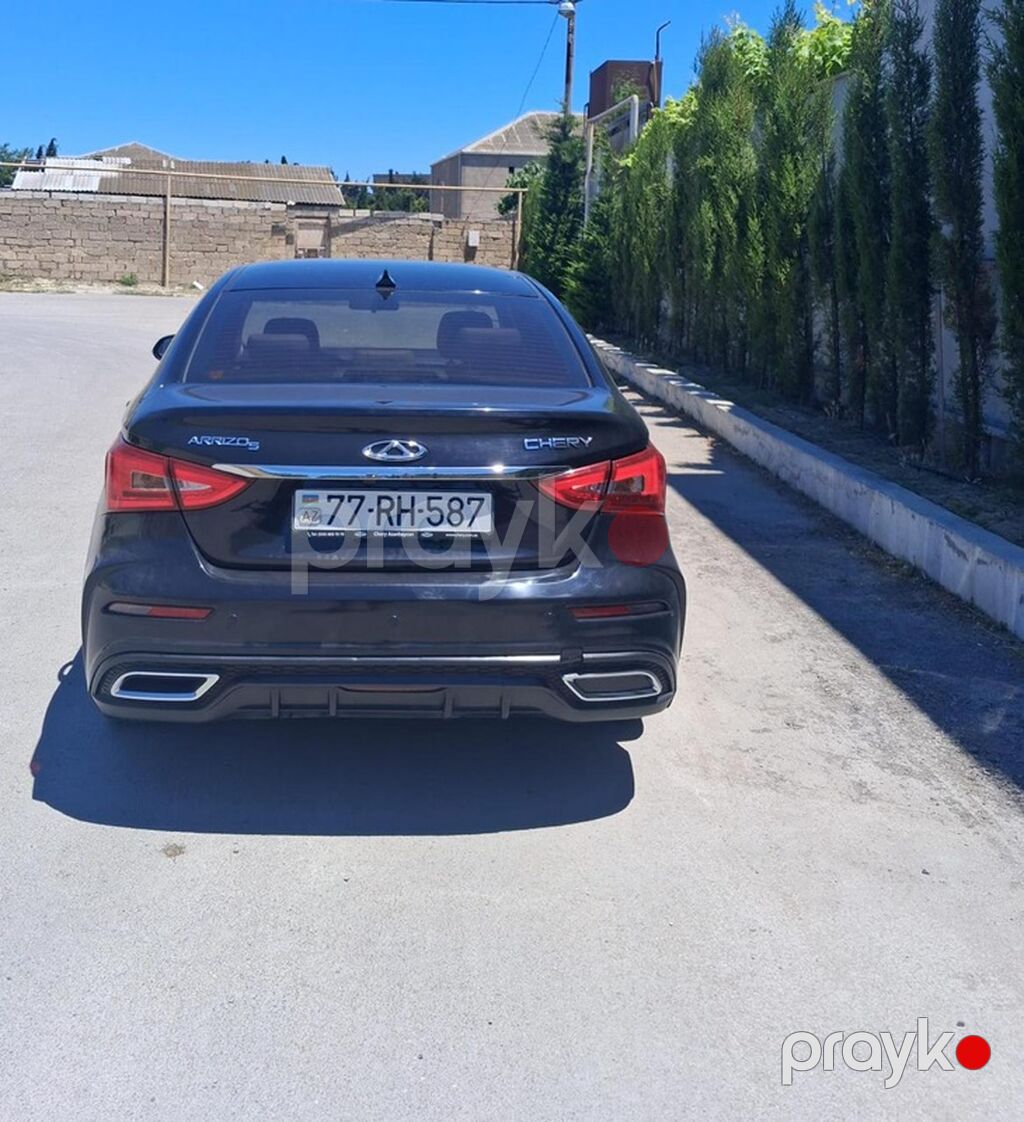Chery Arrizo 5 sedan - Kuzov: sedan, qara rəng - Salon: açıq bej — Avtomobillər, Bakı (2)