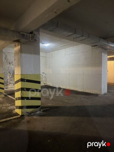 Yeraltı avtodayanacaq yeri- Kupca, 35 kv - Binanın - şəkillərdə — Bakı