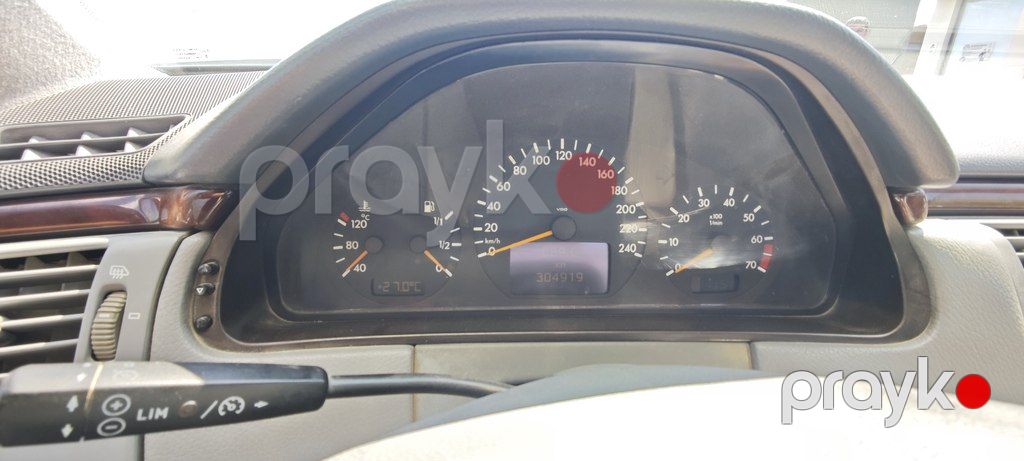 Mercedes E 240, 2.4 L, 1999 il, 304 919 km — Avtomobillər, Bakı (12)
