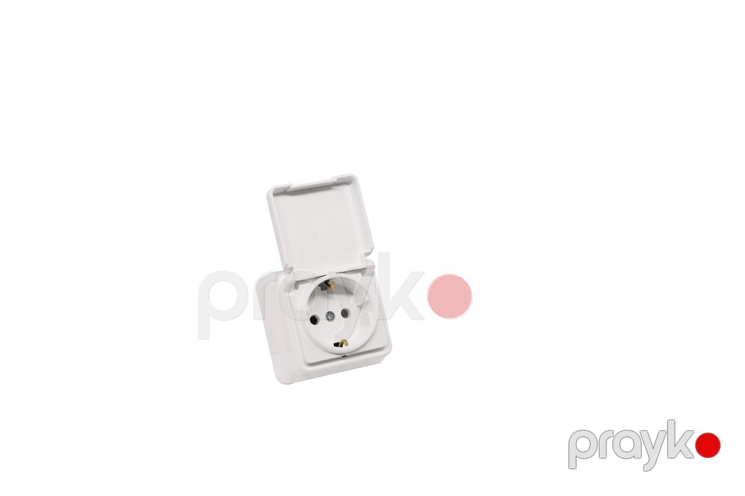 Günsan 05 11 00 100 117 qapaqlı razetka (torpaq qorumalı) ağ — Elektrika, Bakı (2)