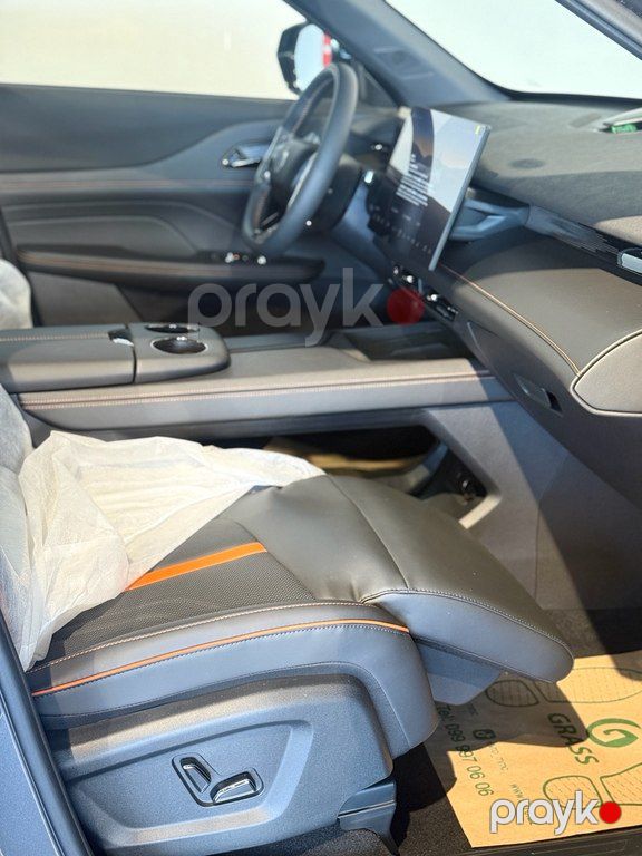 Changan Uni-Z, 1.5 L, 18.4 kWh, 2026 il, yeni — Avtomobillər, Bakı (12)