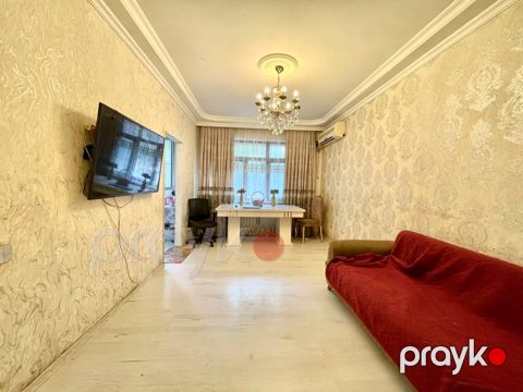 Satılır 3 otaqlı köhnə tikili 70 m² — Bakı