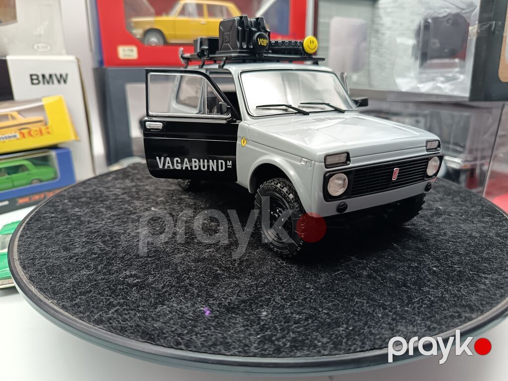 Kolleksionerlər üçün xüsusi təklif Lada Niva 1:18 Solido — Modellar, Masazır (5)