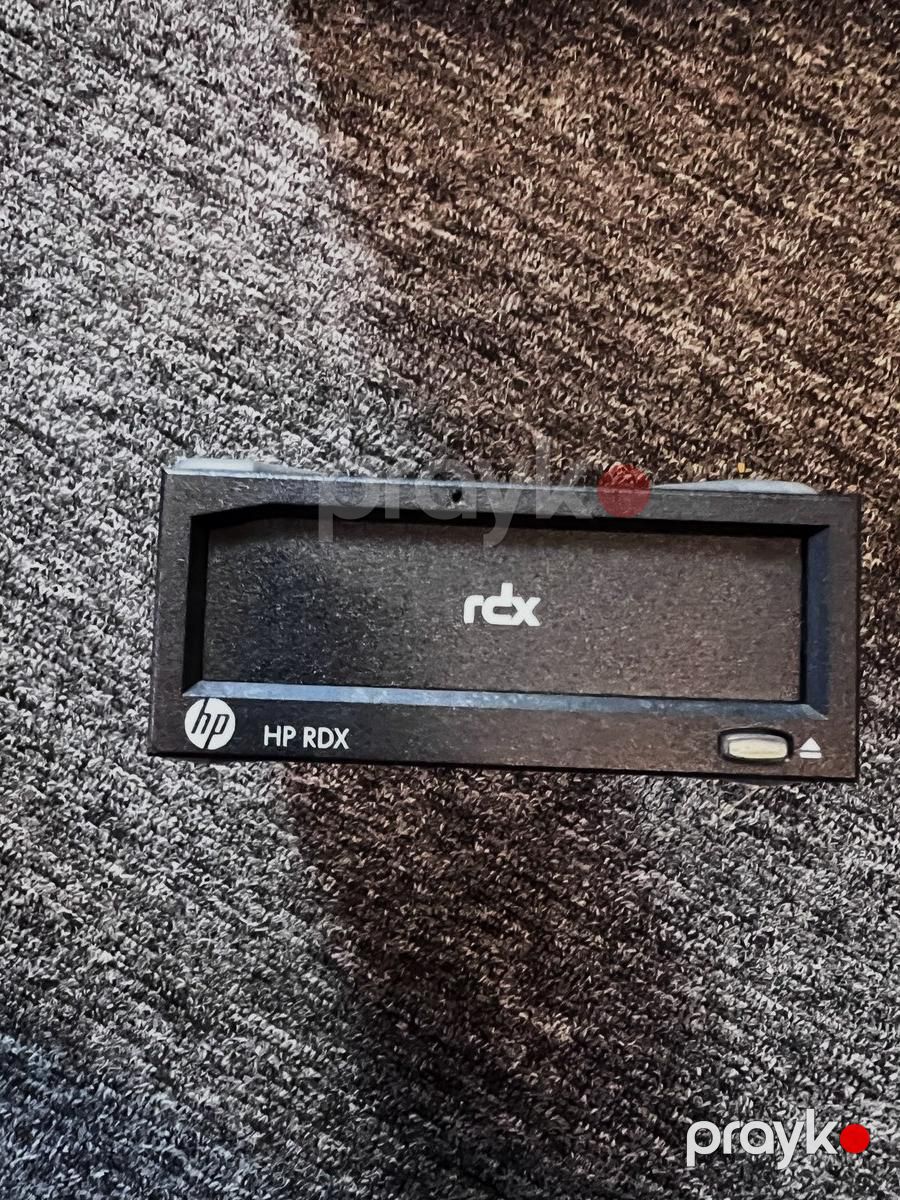 HP RDX1000e Backup System + HPE RDX 2TB Cartridge — Şəbəkə və server avadanlığı, Bakı (2)