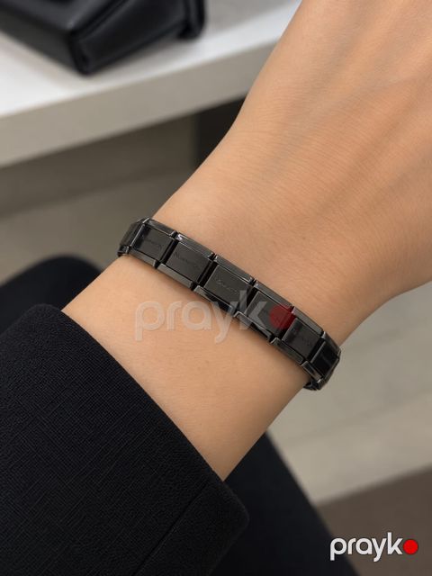 Qolbaq 89412635, paslanmayan polad — Bakı