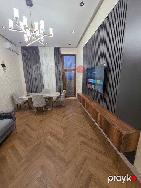 Satılır 2 otaqlı yeni tikili 72 m² — Bakı