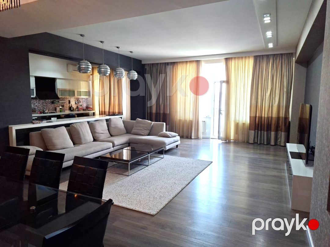 Satılır 4 otaqlı yeni tikili 195 m² — Mənzil, Bakı (9)