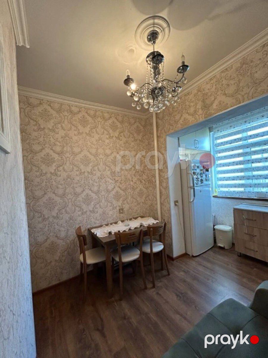 Satılır 2 otaqlı köhnə tikili 55 m² — Mənzil, Bakı (6)