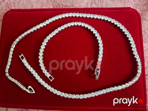 Swarovski dəsti — Bakı