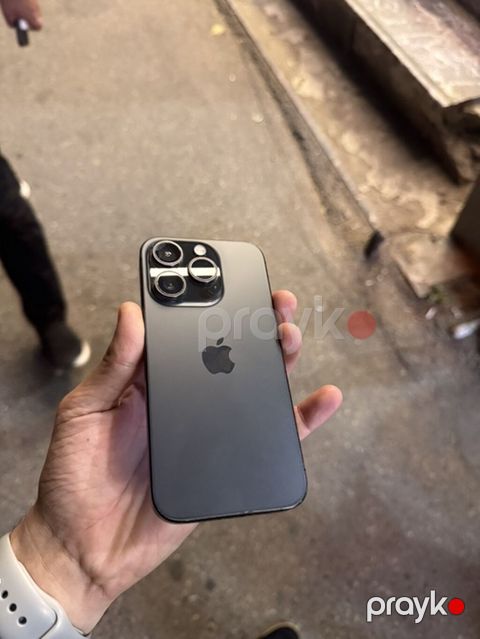 IPhone 15 Pro, 128 GB, Qara, Face ID — Bakı