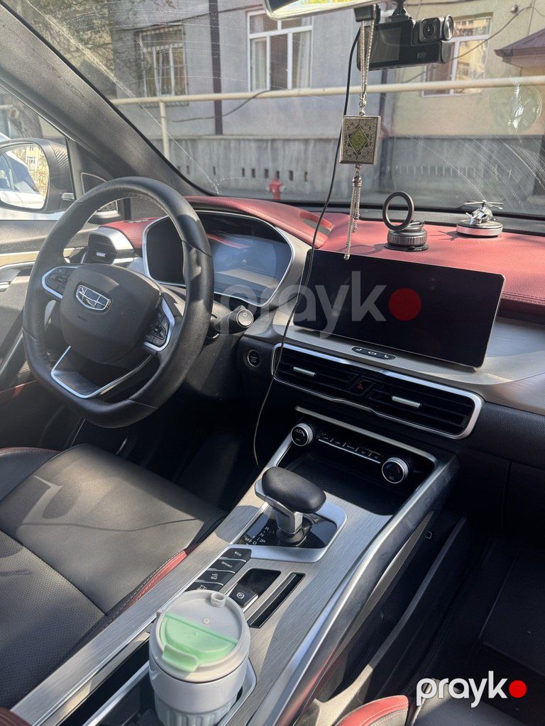 Geely Coolray, 1.5 L, 2023 il, 65 000 km — Avtomobillər, Bakı (8)