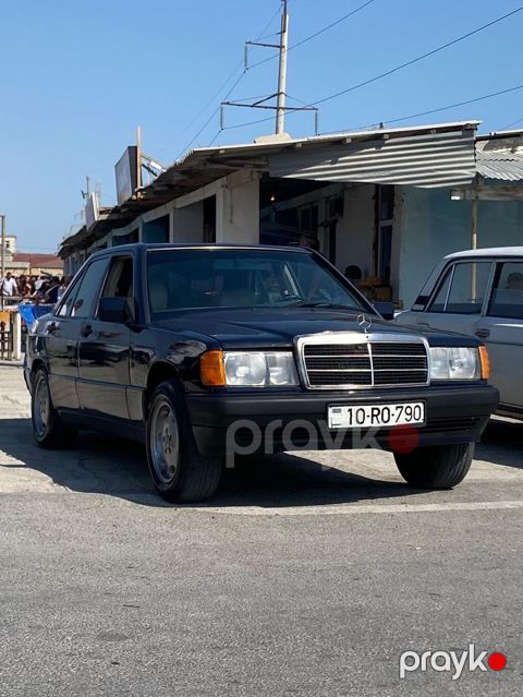 Mercedes-Benz 190 (W201): 2.3 l 1993 il Sedan — Qusar